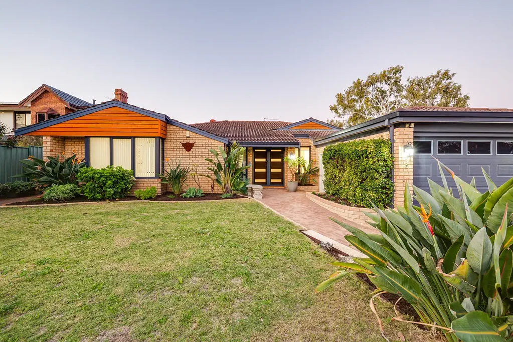 Edgewater 4房  An Immaculate Residence of Elegance and Comfort