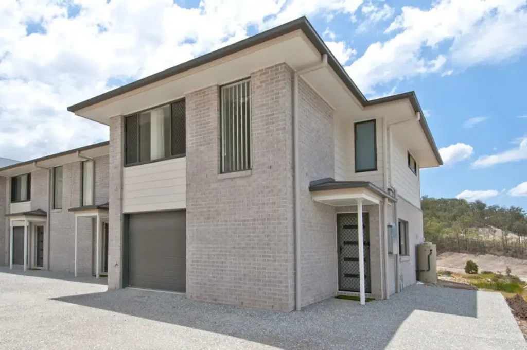 3 Bedroom Townhouse in quiet location