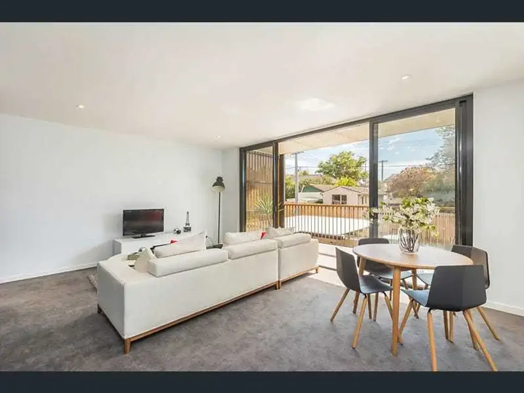 Fully Furnished Two Bedroom Apartment!