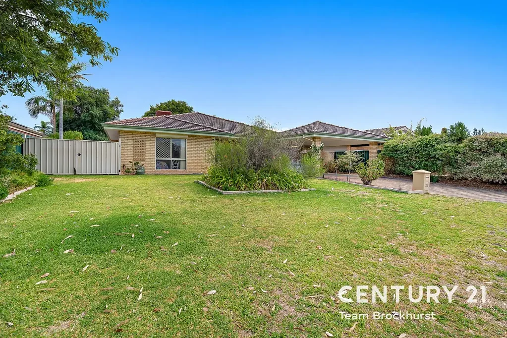 25 Larkspur Place, Thornlie, WA 6108