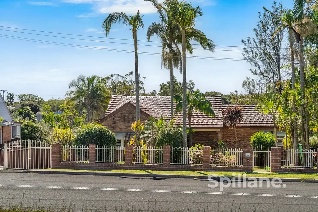 13 E K Avenue, Charlestown, NSW 2290