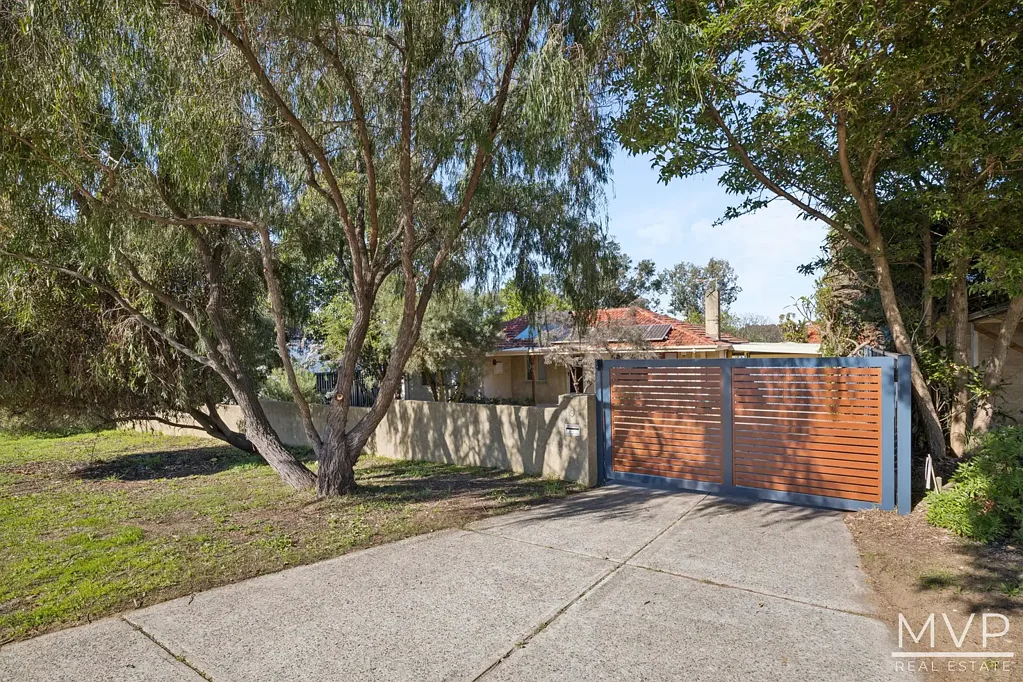 Unique Home, Big Block!