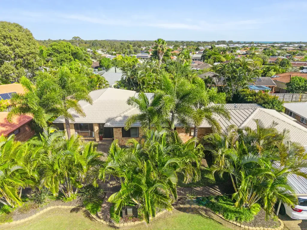 Point Vernon 4ਬੈੱਡਰੂਮ Spacious Family Living with Poolside Entertaining
