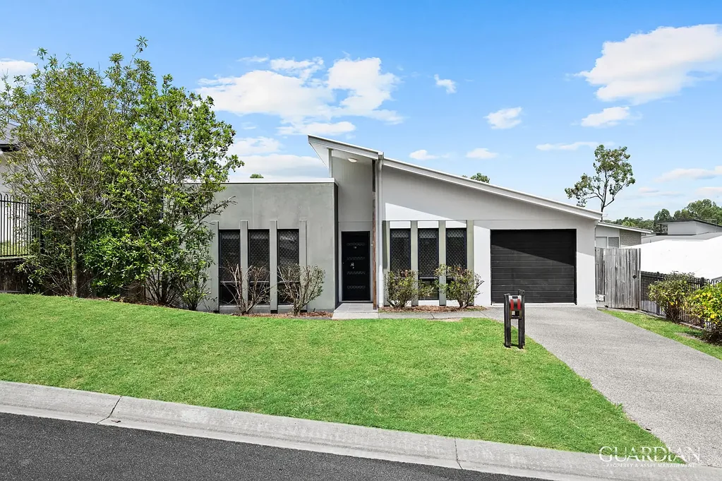 60 Sawmill Circuit, Riverhills, QLD 4074