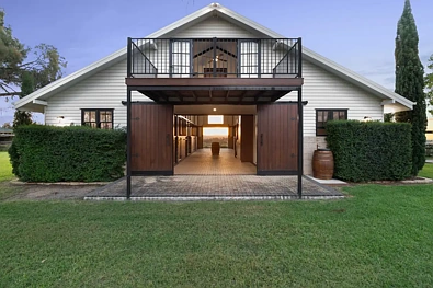 Rosenthal Heights 1Moenga STABLE COMPLEX, EQUINE FACILITIES