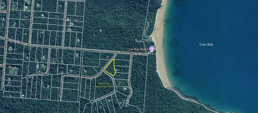 Daintree Secluded 2.5-Acre Hillside Retreat with Stunning Ocean Views