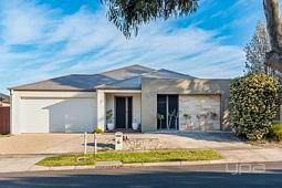 7 Castletown Boulevard, Weir Views