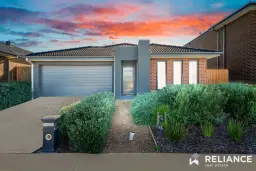 27 Cloudburst Avenue, Wyndham Vale