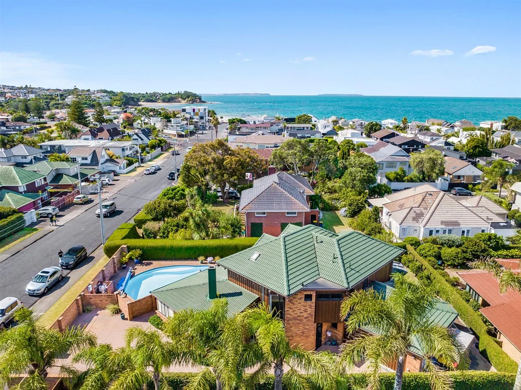 33A Milford Road, Milford, North Shore City, Auckland