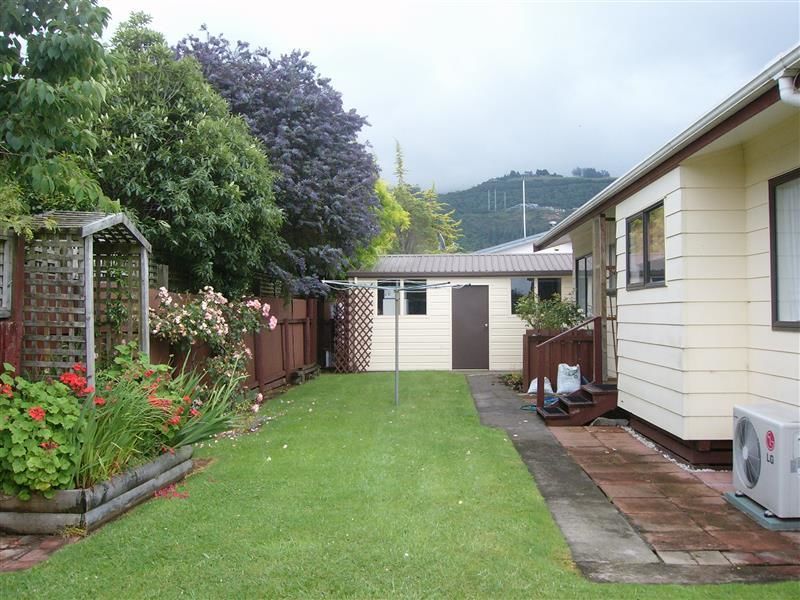 41d Kawaha Point Road, Fairy Springs, Rotorua, 3 chambres, 1 salles de bain