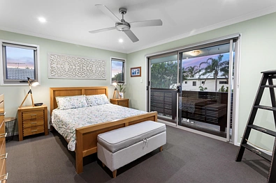 Kwarto - 13 Greenup Street, Redcliffe, QLD 4020