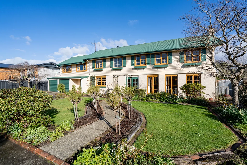 Gladstone 4房  Private, Spacious and Perfectly Positioned