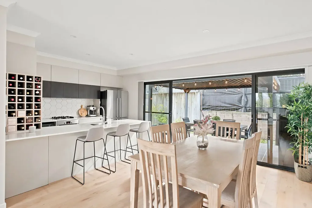Wooloowin 3房 建筑设计，坐拥壮丽城市景观 | 精品内城杰作 Architecturally Designed with Breathtaking City Views | A Boutique Inner-City Masterpiece