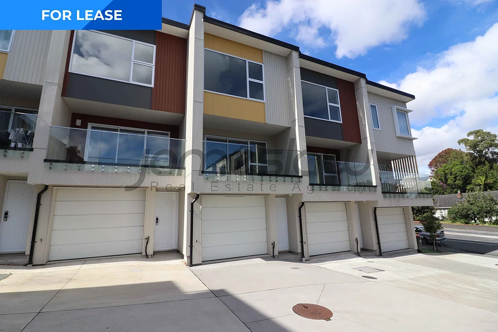 Brand New! Ultimate Privacy in Grey Lynn