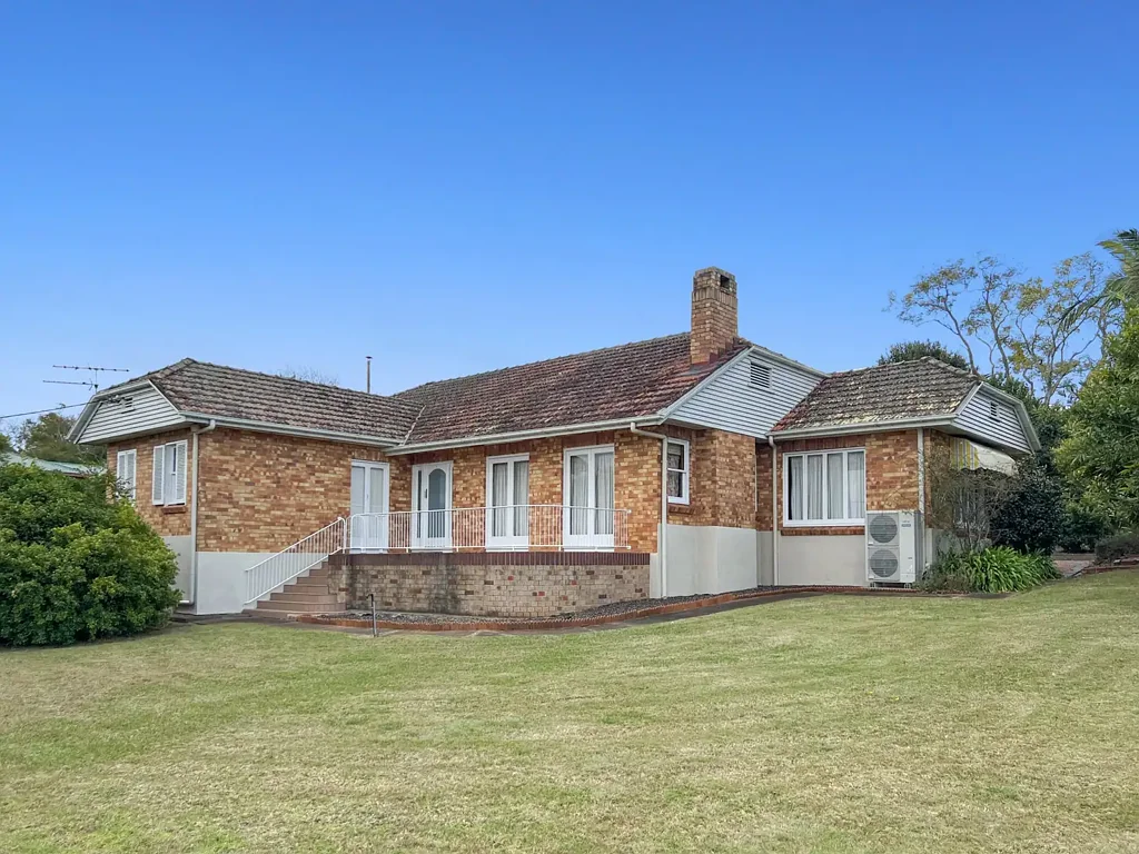 Kingaroy 3房  Timeless Character Home
