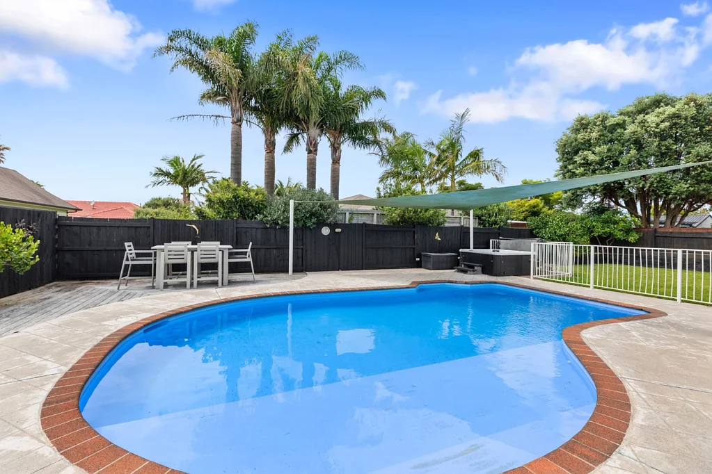 Papamoa 6Moenga The Complete Package