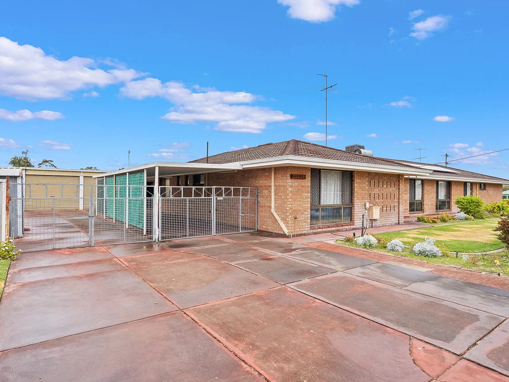 25 Cox Street, Mandurah, WA 6210