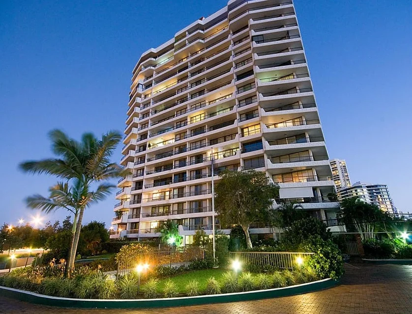 31/18 Commodore Drive, Surfers Paradise, Gold Coast, 3 phòng ngủ, 2 phòng tắm, Apartment