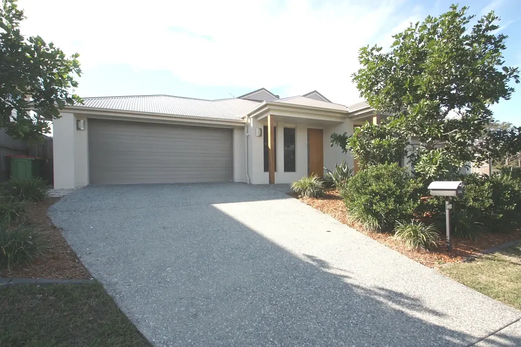 Perfect location - walking distance to school and park