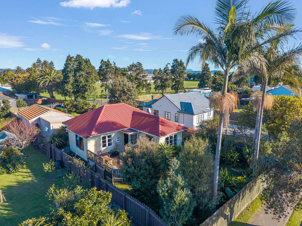 Whakatane 3部屋 Classic 3 Bedroom with Self-Contained Living