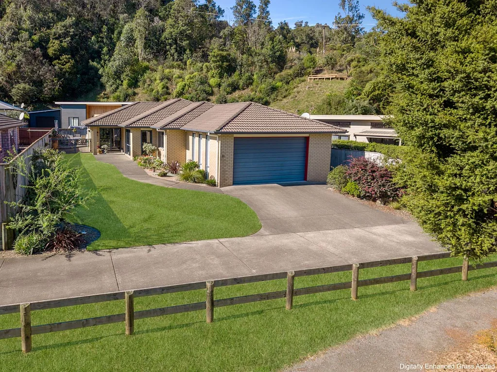 Whakatane 4 Bedroom White Horse Drive Delight!