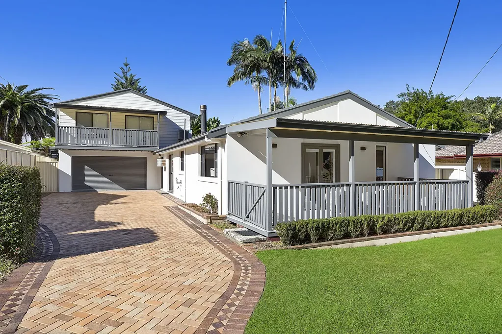 Wyoming 4ਬੈੱਡਰੂਮ Family home + Flat With $1,165 per week potential