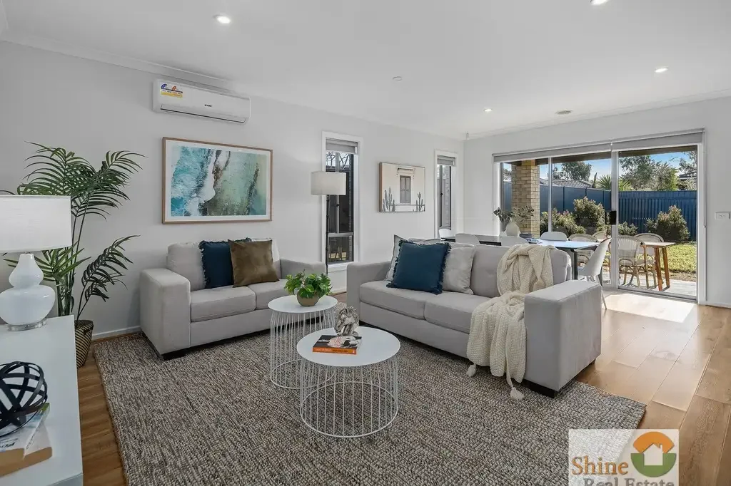 3 Biferno Crescent, Cranbourne East, VIC 3977