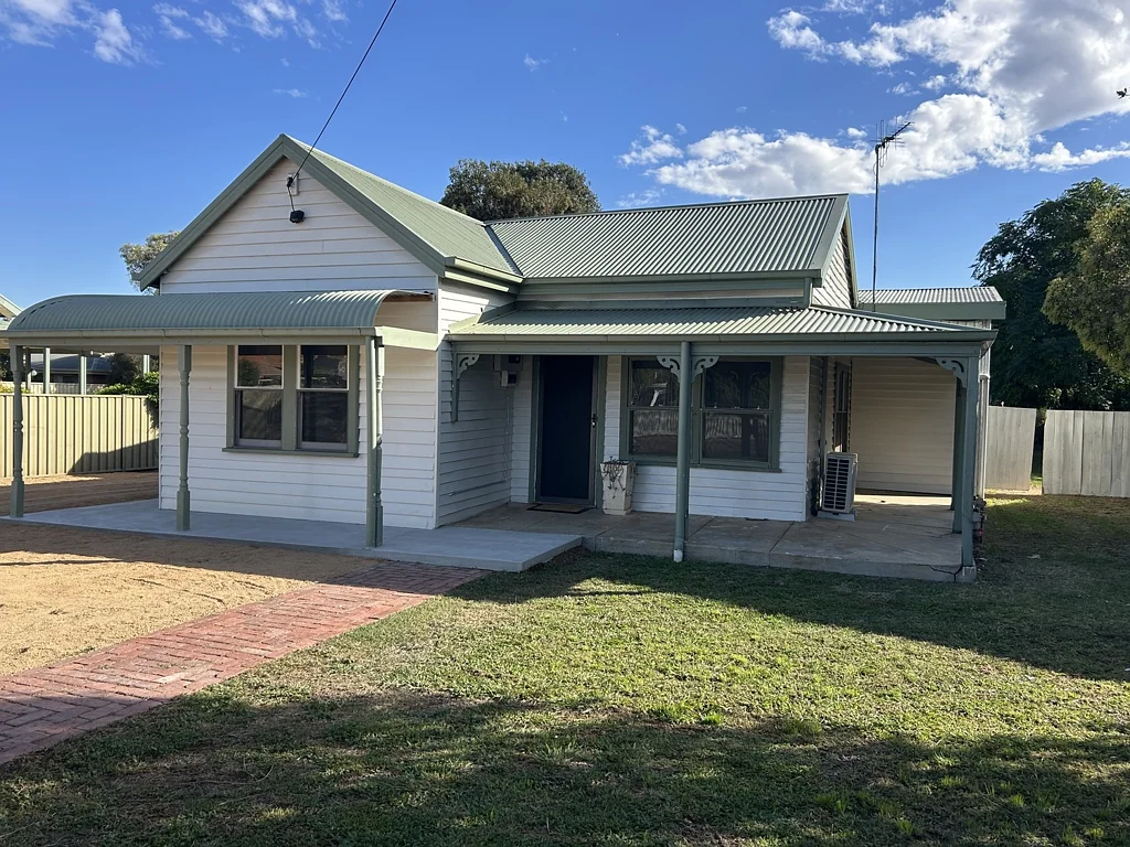 Numurkah 3chambre REFURBISHED 1940’S COTTAGE