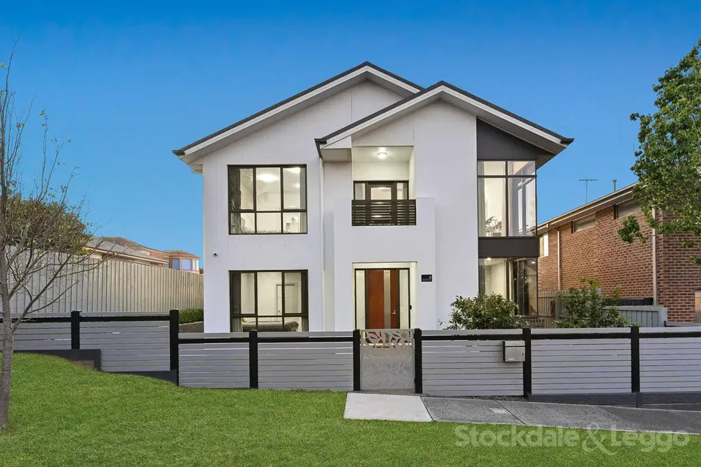 Narre Warren 4Kwarto Where Architectural Excellence Meets Everyday Luxury!!