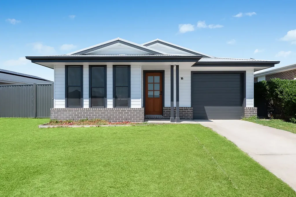 Mudgee 3ਬੈੱਡਰੂਮ Modern Comfort Meets Effortless Style