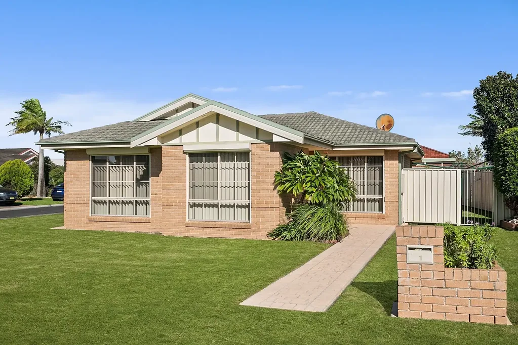 1 Barlyn Court, Horsley, NSW 2530
