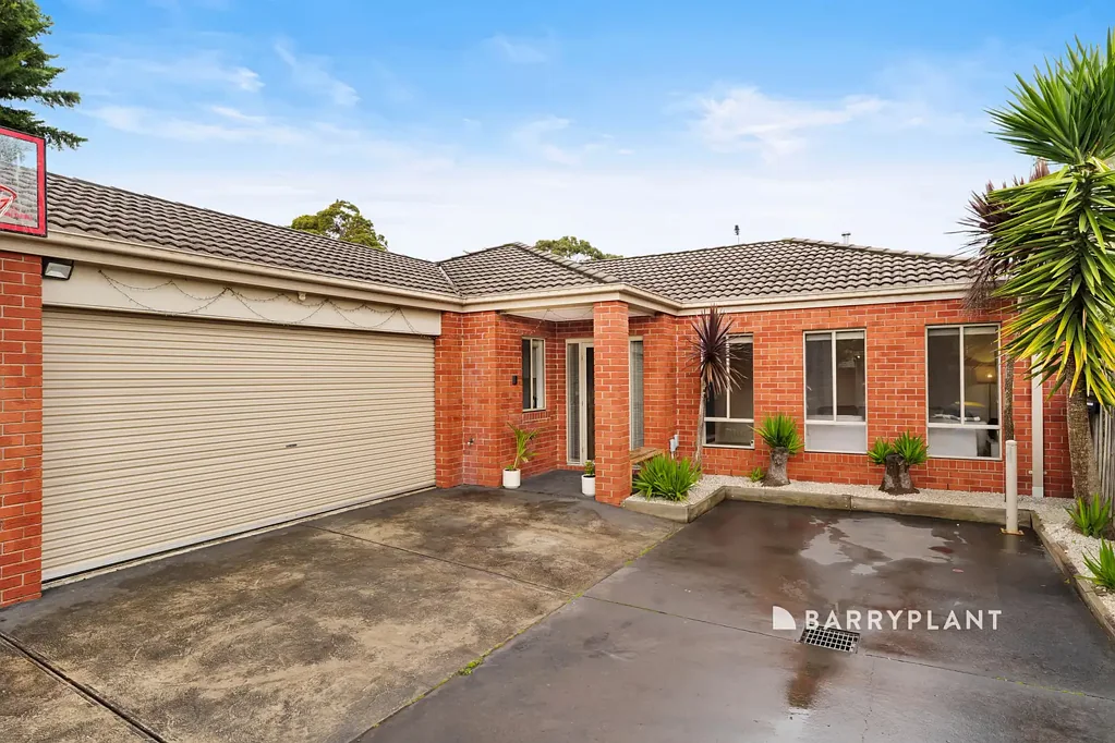 Narre Warren 3房 全面翻新的现代风格家庭住宅，无业主法团 Fully Renovated Family Home with Contemporary Style and No Body Corporate
