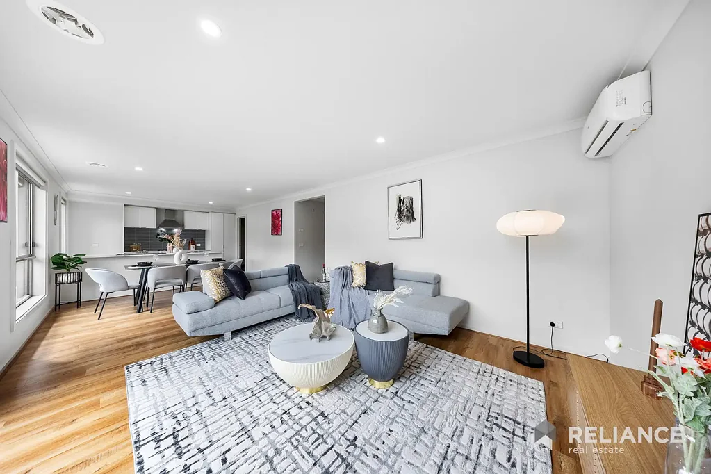 Tarneit 3房 现代舒适，家庭生活与日常便利 Modern Comfort, Family Living & 
Everyday Convenience