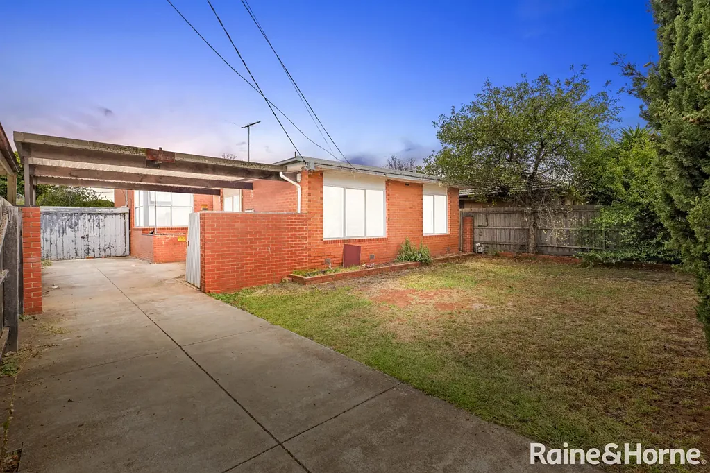 13 Rosina Drive, Melton, VIC 3337