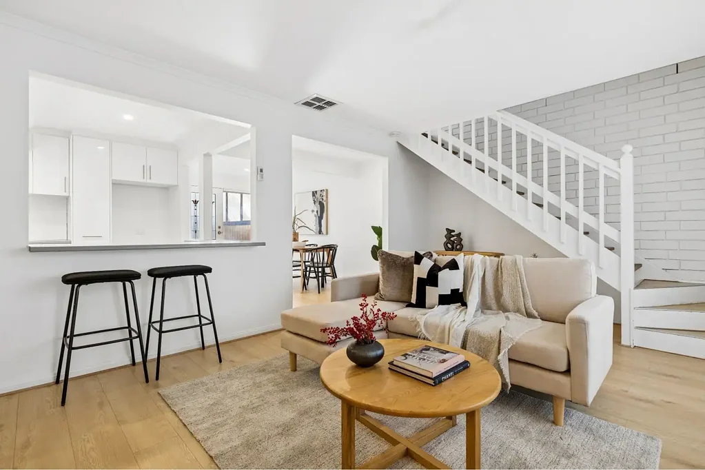 Clovelly Park 3房  Move Straight In, or Invest with Confidence