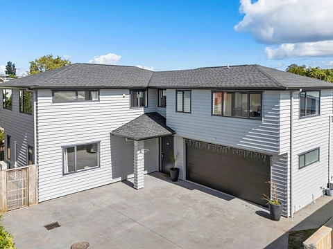 Mount Albert 5部屋 Near New! Spacious! Modern! Must Sell!