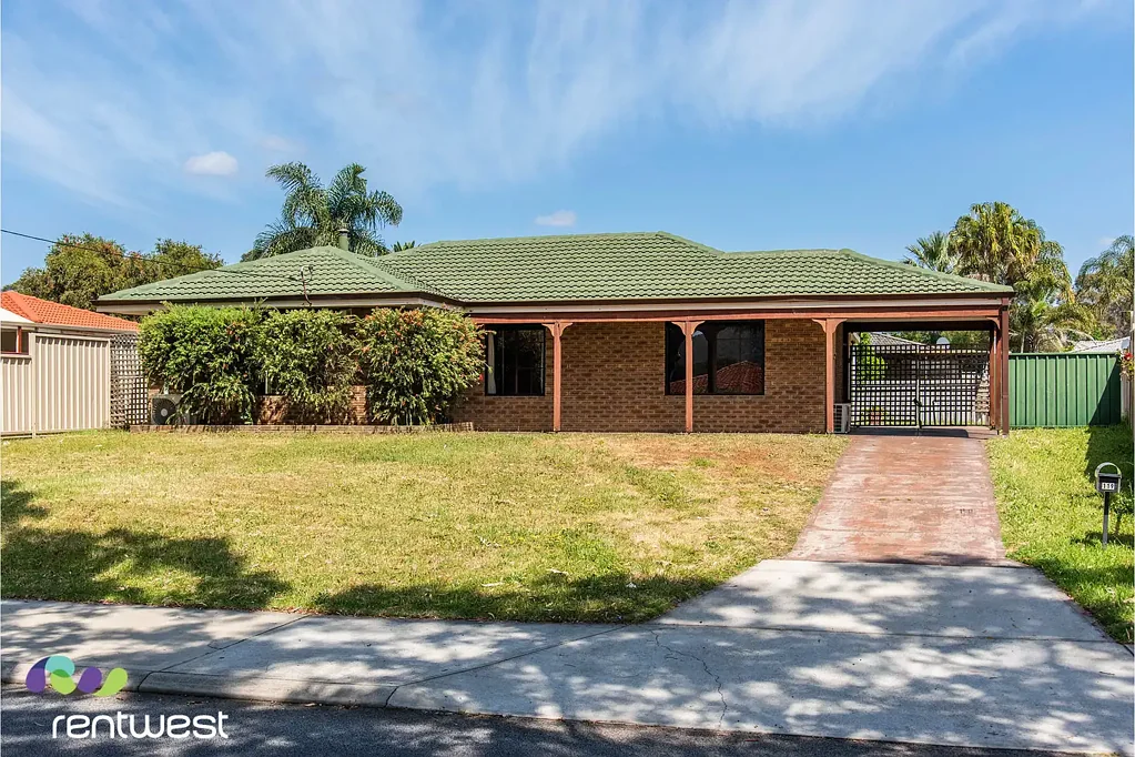 FAMILY HOME WITH LARGE YARD