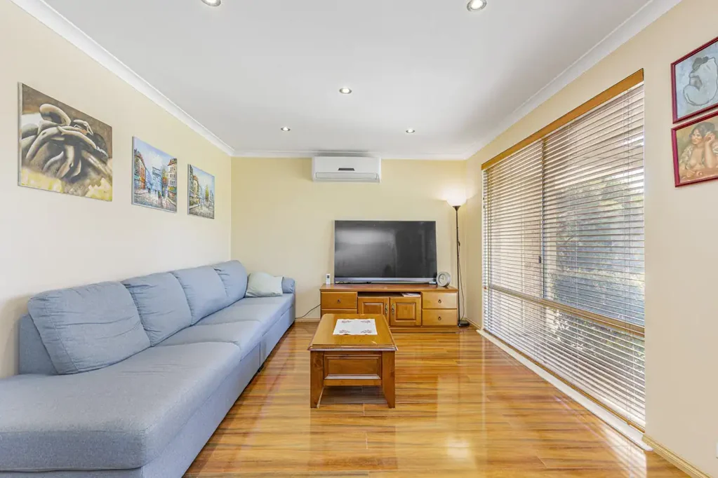 Joondalup 4房  Space, Privacy, and a Backyard That Delivers.