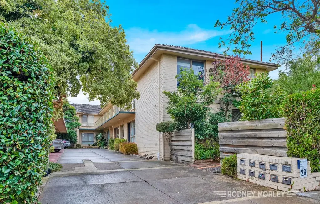2/26 Eumeralla Road, Caulfield South, VIC 3162