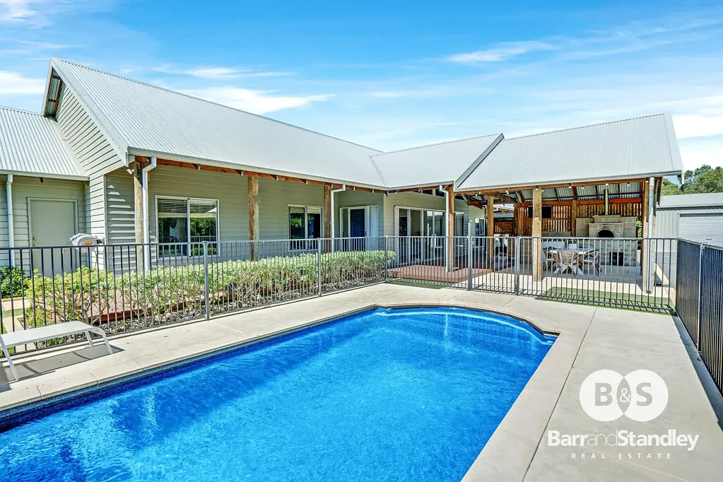 22 Ranson Drive, Roelands, WA 6226