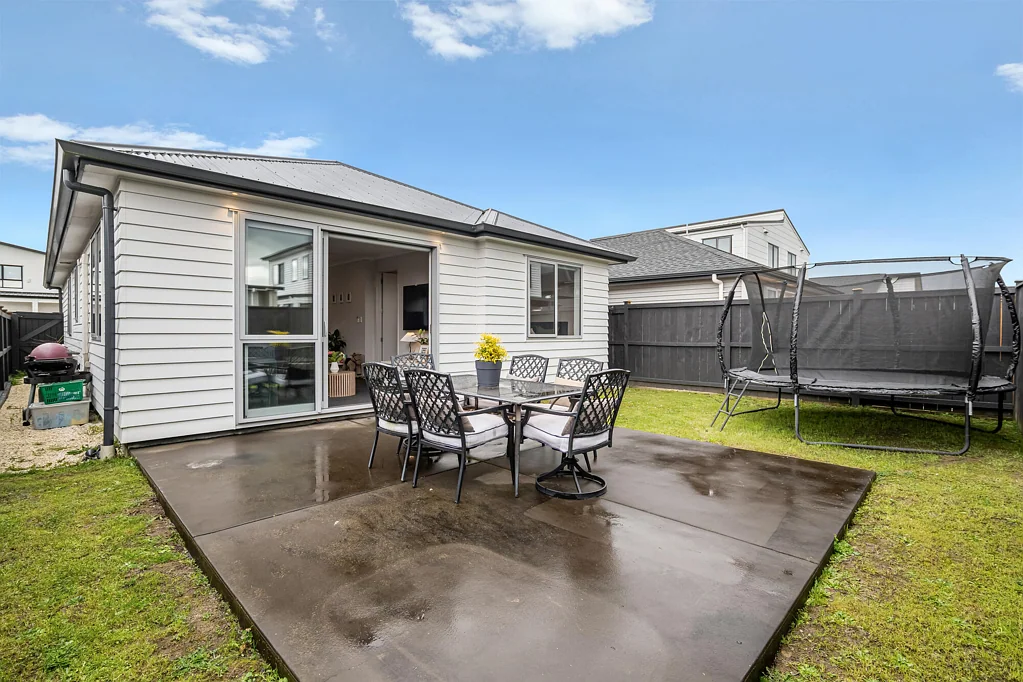 Beautiful home in Karaka