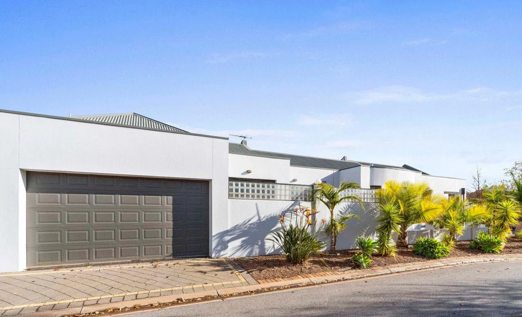 A Home You Can't Help But Love!