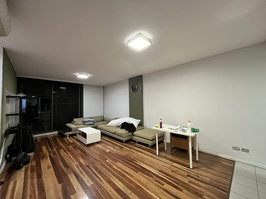 Two Bedrooms Two Bathrooms With One Park Space For Rent! Furnished