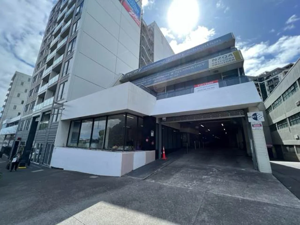 Freemans Bay AFFORDABLE OFFICE WITH 57 CAR PARKS!