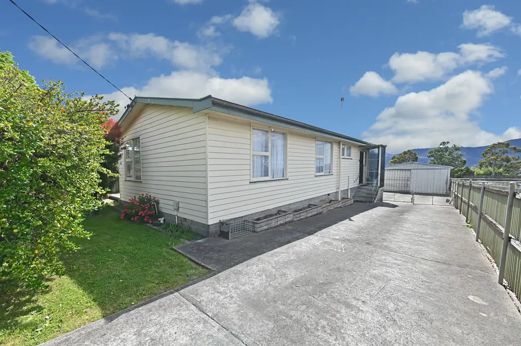 52 Cleburne Street, Claremont, TAS 7011