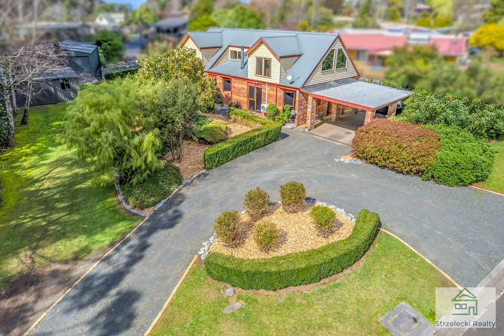 Rawson Offers an exceptional lifestyle with generous spaces