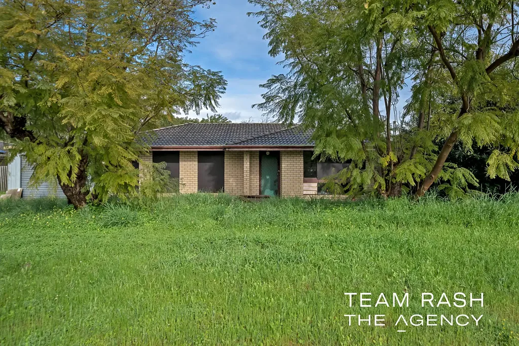 Beechboro 3Zimmer Renovator’s Dream on a Huge Block – Endless Potential