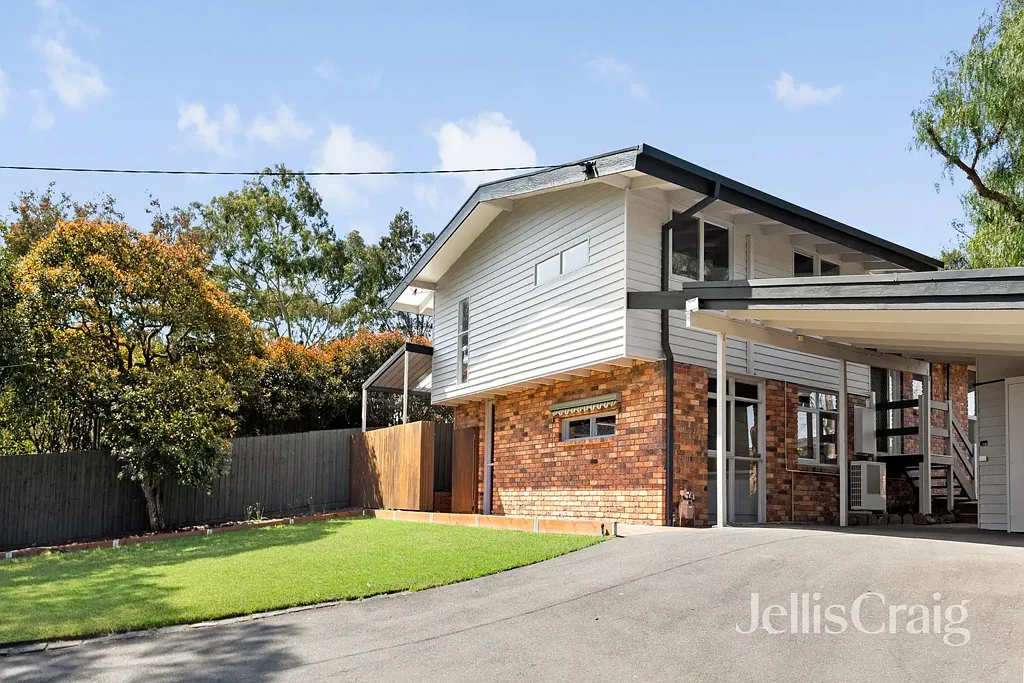 Freshly Updated Family Home in a Sought-After Eltham North Location