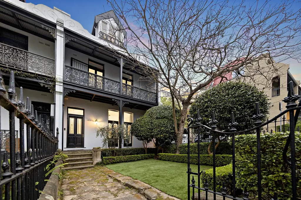Balmain 4બેડરૂમ Grand Historic Balmain East Terrace with Sweeping Harbour Views