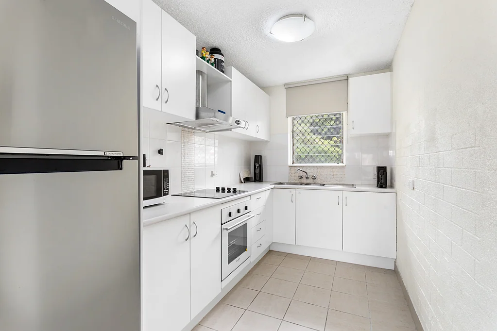 1/14-16 Meredith Street, Redcliffe, QLD 4020
